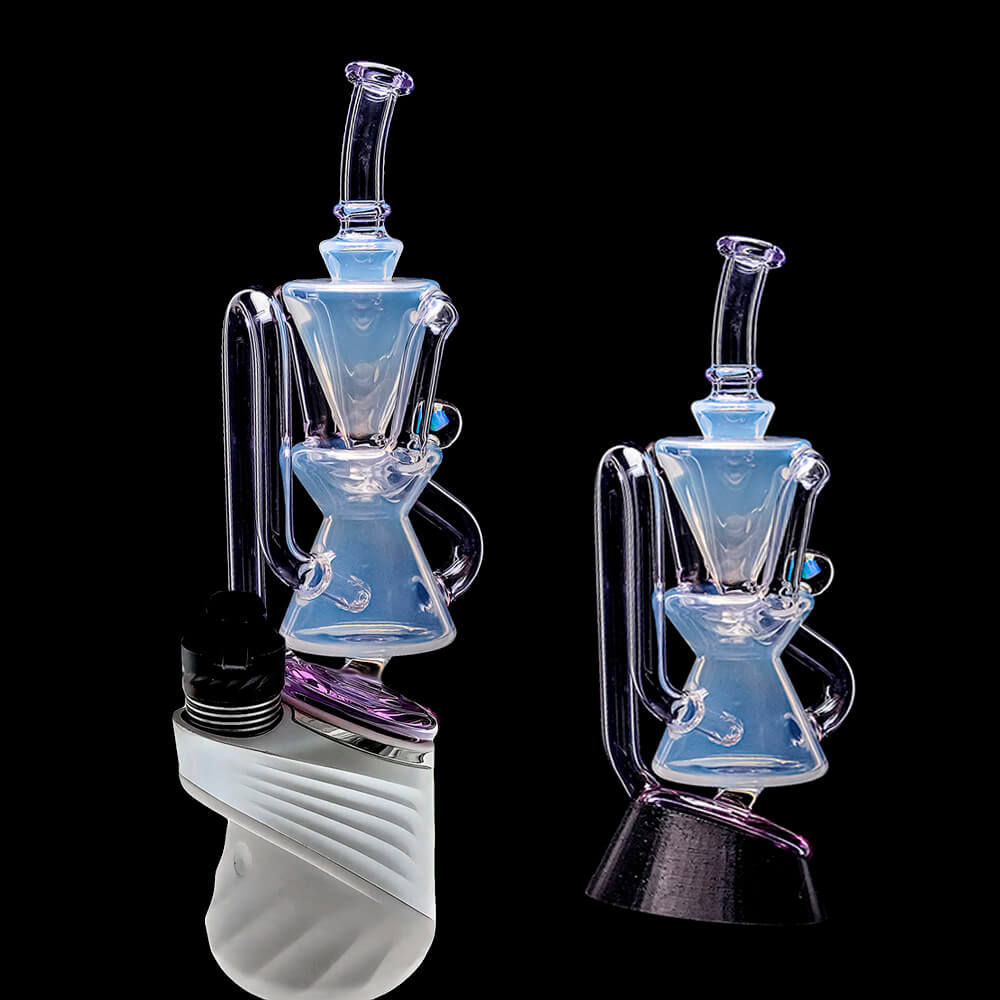 Calibear glass attachment for Puffco Peak — premium borosilicate glass (front view)